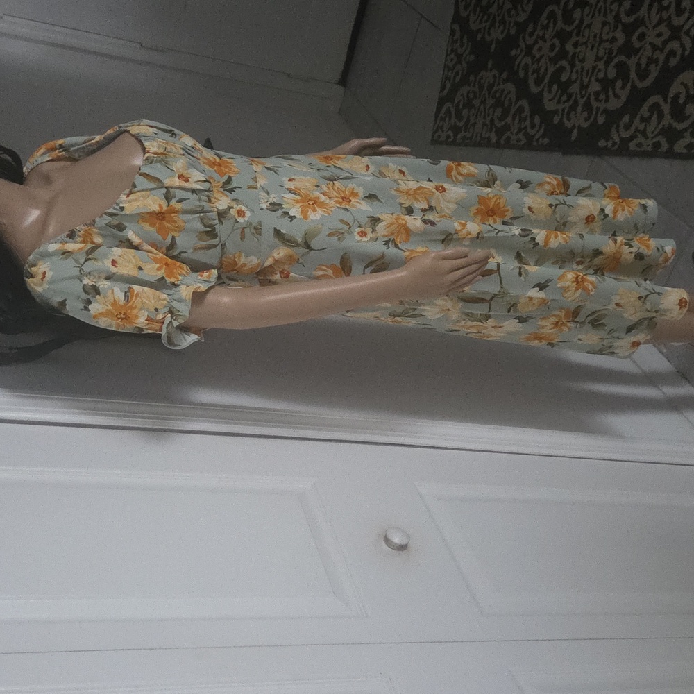 Inspired Hearts Floral Midi Dress NWOTL